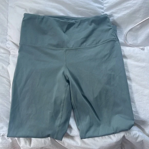 Yogalicious Women's Leggings - Picture 2 of 7